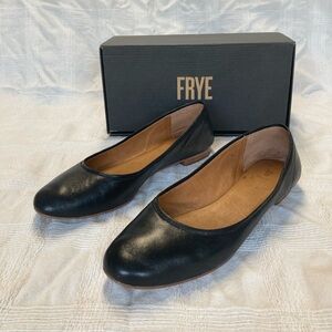Frye Women's Gloria Black Leather Ballet Flats